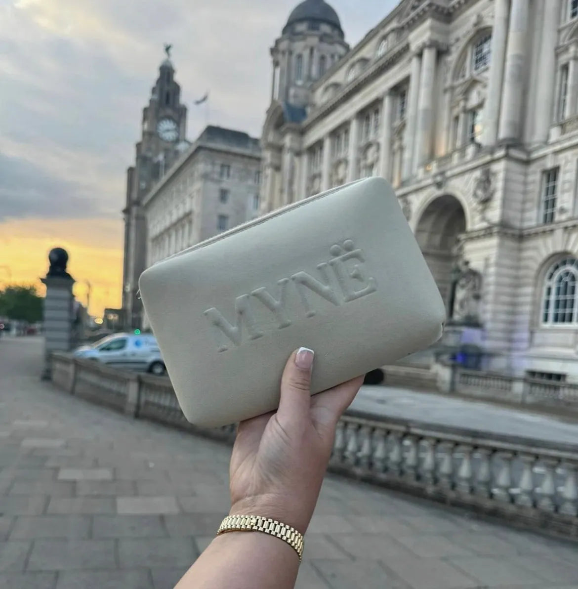 Mynë Pouch